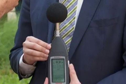 Dono de bar é condenado a mais de 2 anos de prisão por barulho em fins de semana no interior de SP