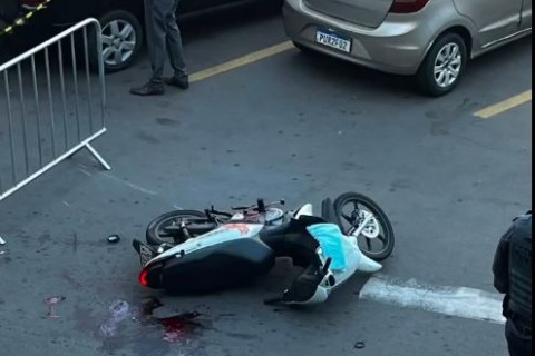 Homem é esfaqueado em posto de combustíveis e sofre acidente de moto ao buscar ajuda em São João da Boa Vista