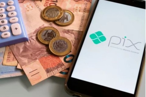Pix: prazo para contestar devolução de dinheiro sobe para 80 dias  Subtítulo: