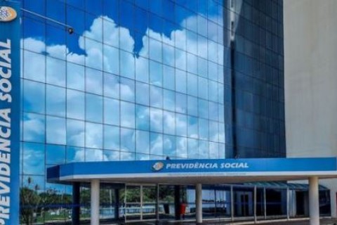 Vazamento de dados no INSS expõe 2,8 milhões de CPFs; 98% de falecidos