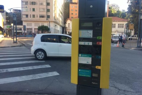 Invasão de sistema provoca vazamento de dados de clientes da Zona Azul de Poços de Caldas