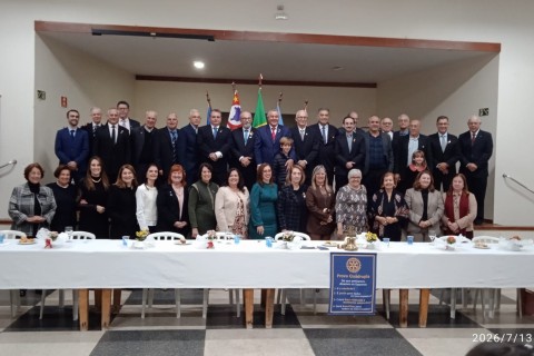 Rotary Club de São José do Rio Pardo Empossa Novo Conselho Diretor e Rumo aos 90 Anos