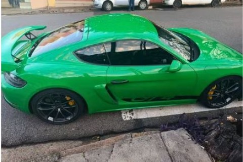 PORSCHE DE LUXO É APREENDIDO EM SÃO JOÃO DA BOA VISTA APÓS ALERTA DE BLOQUEIO POR ESTELIONATO