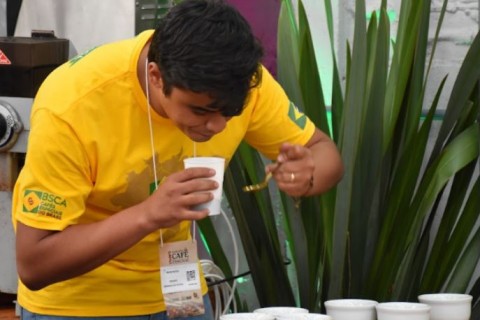 A quarta edição do Andradas Café Festival reúne produtores baristas, provadores, mestres de torra e amantes da bebida em um dos principais eventos do Brasil